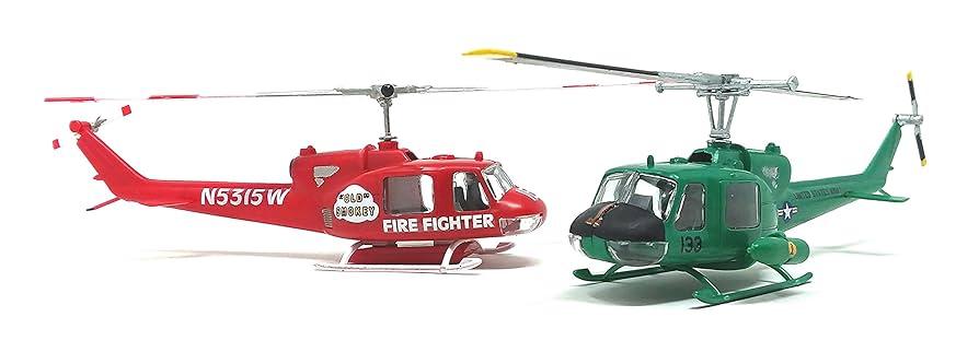 Amazon | アトランティスモデル 1/72 ヒューイヘリコプター 2機